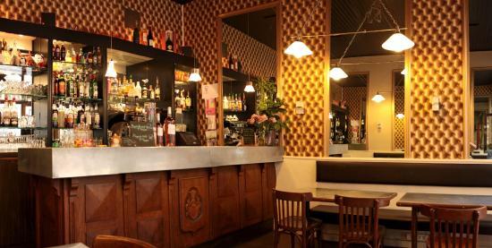 Cafe des Antiquaires